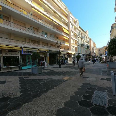 Апартаменты Royal Promenade Ницца Экстерьер фото