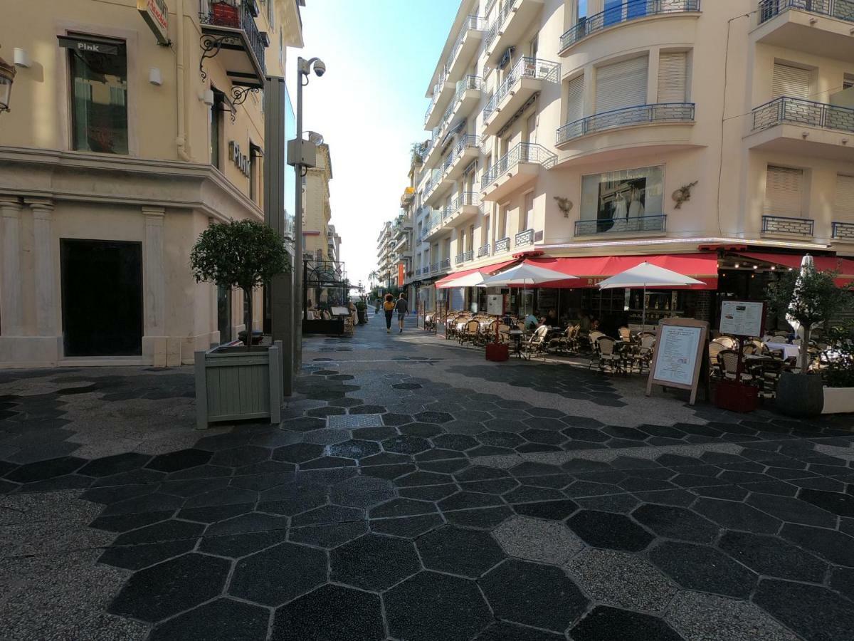 Апартаменты Royal Promenade Ницца Экстерьер фото